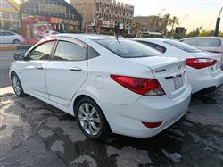 هیوندای ئەکسنت